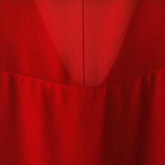 Vibrant Red Ruffle-Front V-Neck Chiffon Sleeveless Blouse by Express - Size XS - Picture 4 of 12